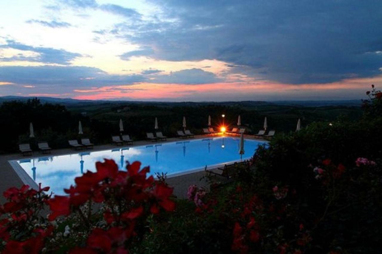 Castello Di Fulignano Ranuccio10 Superior Apartment ซานจีมิญญาโน ภายนอก รูปภาพ